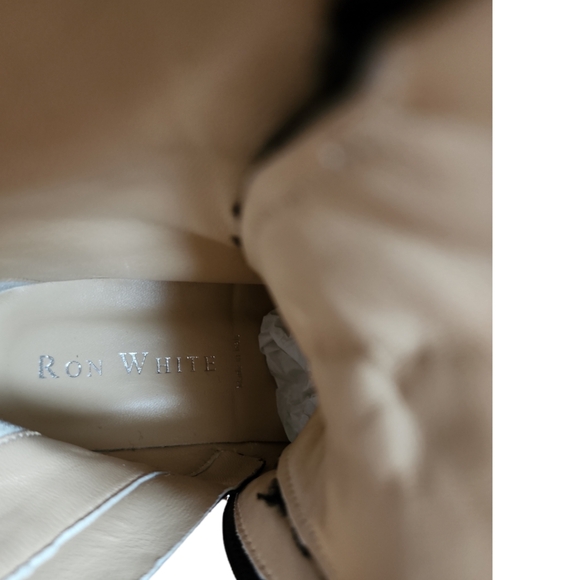 RON WHITE Women's Calf Leather Lug Sole Ankle Boots Made In Italy SZ 7 - Picture 13 of 17